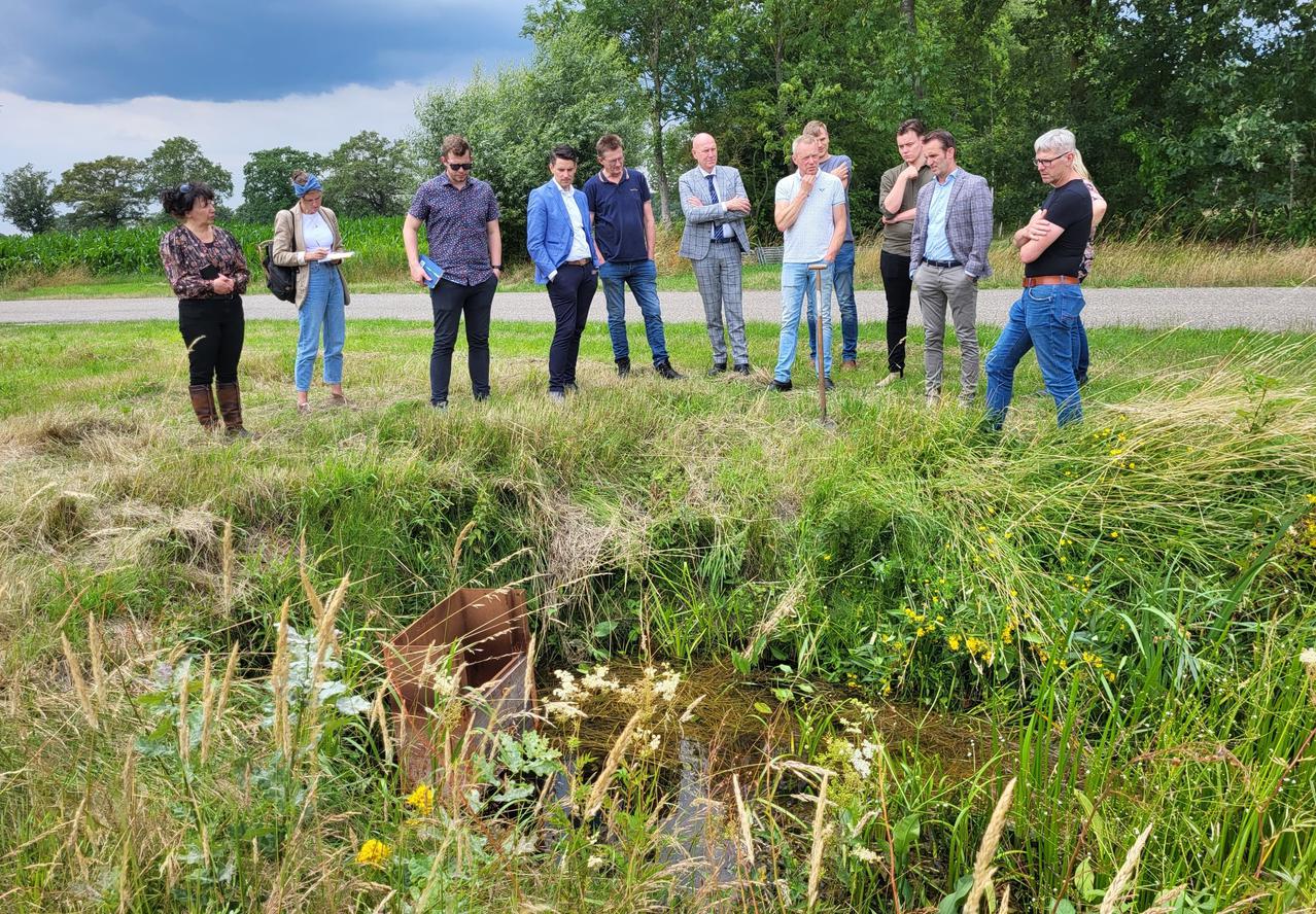 bijeenkomst in het veld